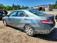 2010 Toyota CAMRY фото