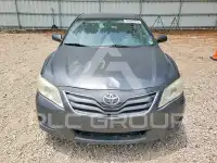 2010 Toyota CAMRY фото