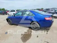 2010 Toyota CAMRY фото