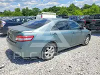 2010 Toyota CAMRY фото