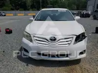 2010 Toyota CAMRY фото