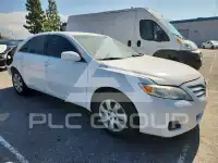 2010 Toyota CAMRY фото