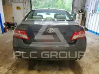 2010 Toyota CAMRY фото