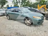 2010 Toyota CAMRY фото