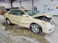 2010 Toyota CAMRY фото