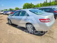 2010 Toyota CAMRY фото