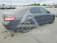 2010 Toyota CAMRY фото
