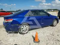 2010 Toyota CAMRY фото