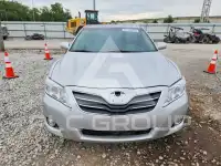 2010 Toyota CAMRY фото