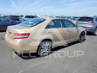 2010 Toyota CAMRY фото