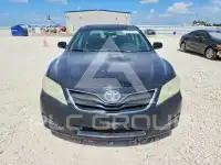2010 Toyota CAMRY фото