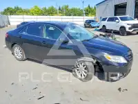 2010 Toyota CAMRY фото
