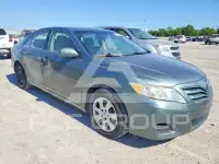 2010 Toyota CAMRY фото