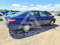 2010 Toyota CAMRY фото
