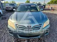 2010 Toyota CAMRY фото