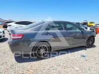 2010 Toyota CAMRY фото
