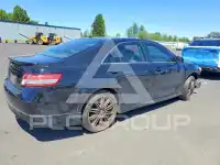 2010 Toyota CAMRY фото