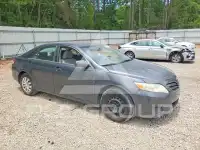 2010 Toyota CAMRY фото