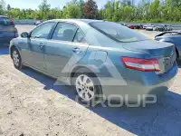 2010 Toyota CAMRY фото