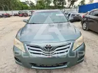 2010 Toyota CAMRY фото