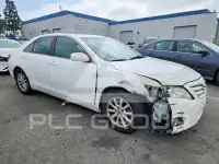 2010 Toyota CAMRY фото