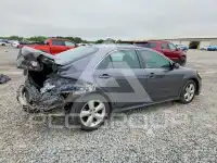 2010 Toyota CAMRY фото