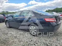 2010 Toyota CAMRY фото