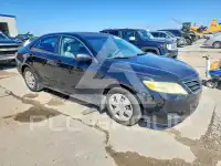 2010 Toyota CAMRY фото