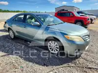 2010 Toyota CAMRY фото