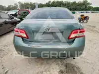 2010 Toyota CAMRY фото