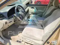 2010 Toyota CAMRY фото