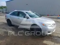 2010 Toyota CAMRY фото