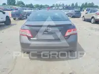 2010 Toyota CAMRY фото