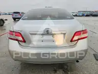 2010 Toyota CAMRY фото