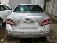 2010 Toyota CAMRY фото