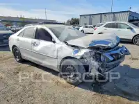 2010 Toyota CAMRY фото