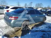 2010 Toyota CAMRY фото