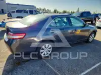 2010 Toyota CAMRY фото