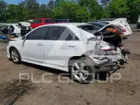 2010 Toyota CAMRY фото