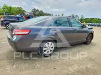 2010 Toyota CAMRY photo