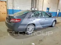 2010 Toyota CAMRY фото