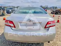 2010 Toyota CAMRY photo