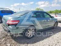 2010 Toyota CAMRY фото
