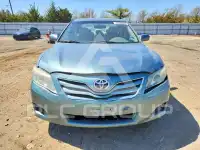2010 Toyota CAMRY фото