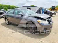 2010 Toyota CAMRY photo