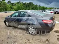 2010 Toyota CAMRY фото