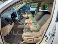 2010 Toyota Highlander photo
