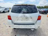 2010 Toyota Highlander photo