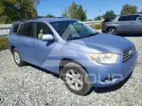 2010 Toyota Highlander photo