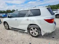 2010 Toyota Highlander photo